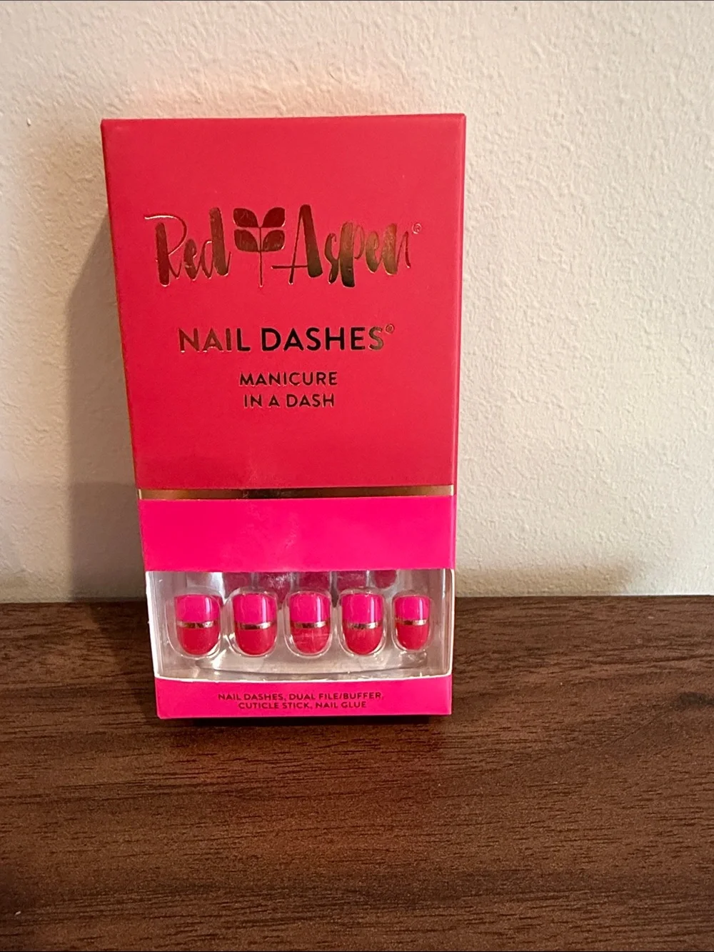 4 Sets of Red Aspen Pink & Neutral Nail Dashes Press-On Nails